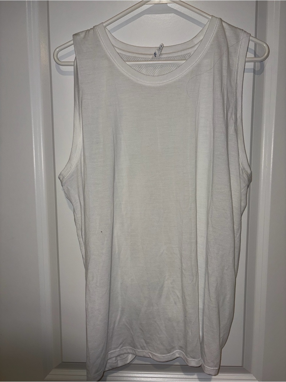 Old Navy White Tank Top with Mesh Back and Knot - Picture 2 of 5